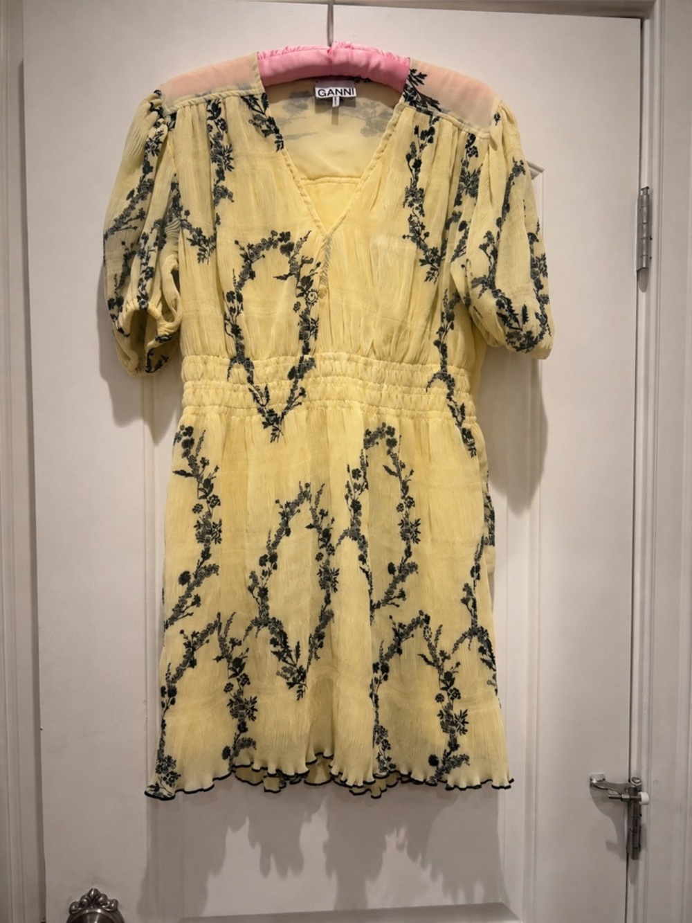 GANNI Pleated Georgette Floral Shadow Mini Dressart Size S Pale yellow